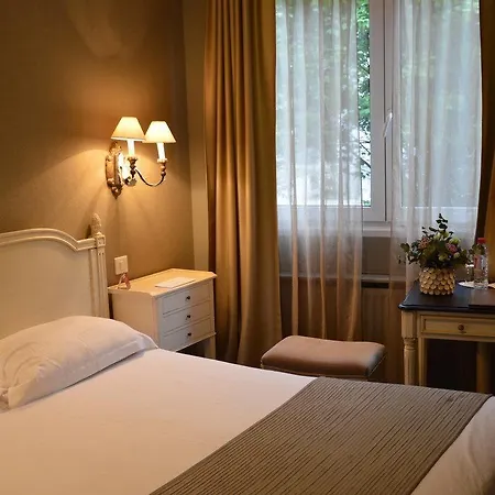 De La Treille Otel Lille