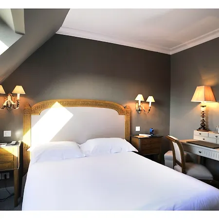 Otel De La Treille Lille