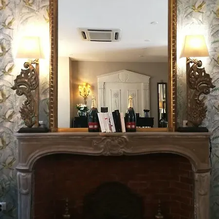 Otel De La Treille 3*