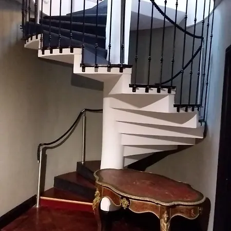 De La Treille Otel Lille
