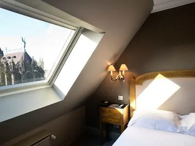 Otel De La Treille 3*