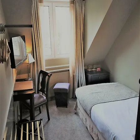 De La Treille Otel 3*
