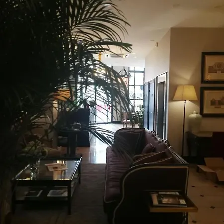 De La Treille Otel 3*
